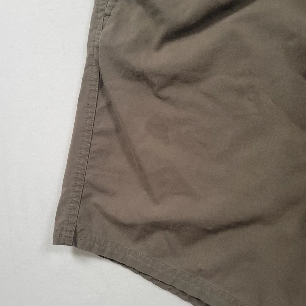 The North Face Men Field Utility‎ Shorts Medium Brown 6